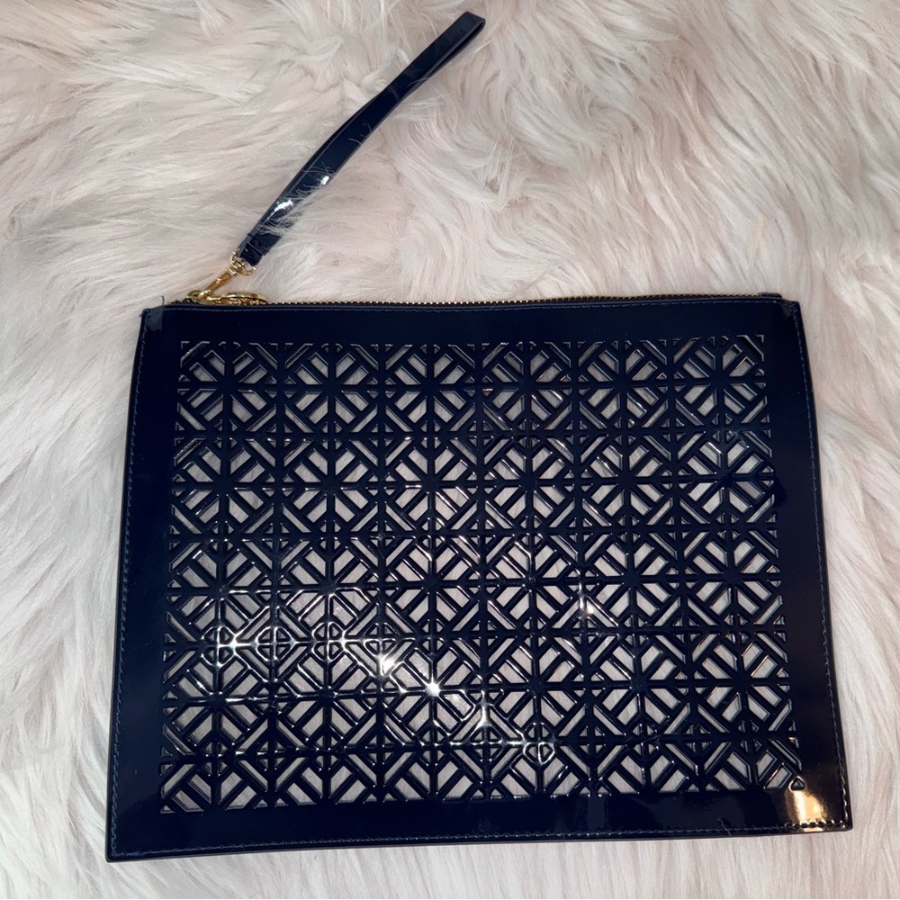 Tory Burch Laser Cut Wristlet Pochette Pouch